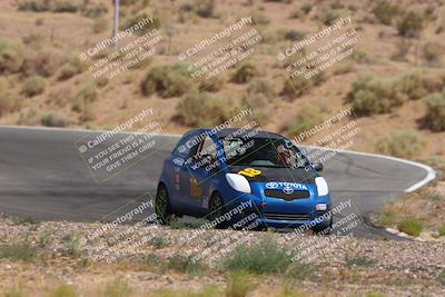 media/Jun-01-2025-CalClub SCCA (Sun) [[eae223c5dd]]/Group 6/Qualifying/